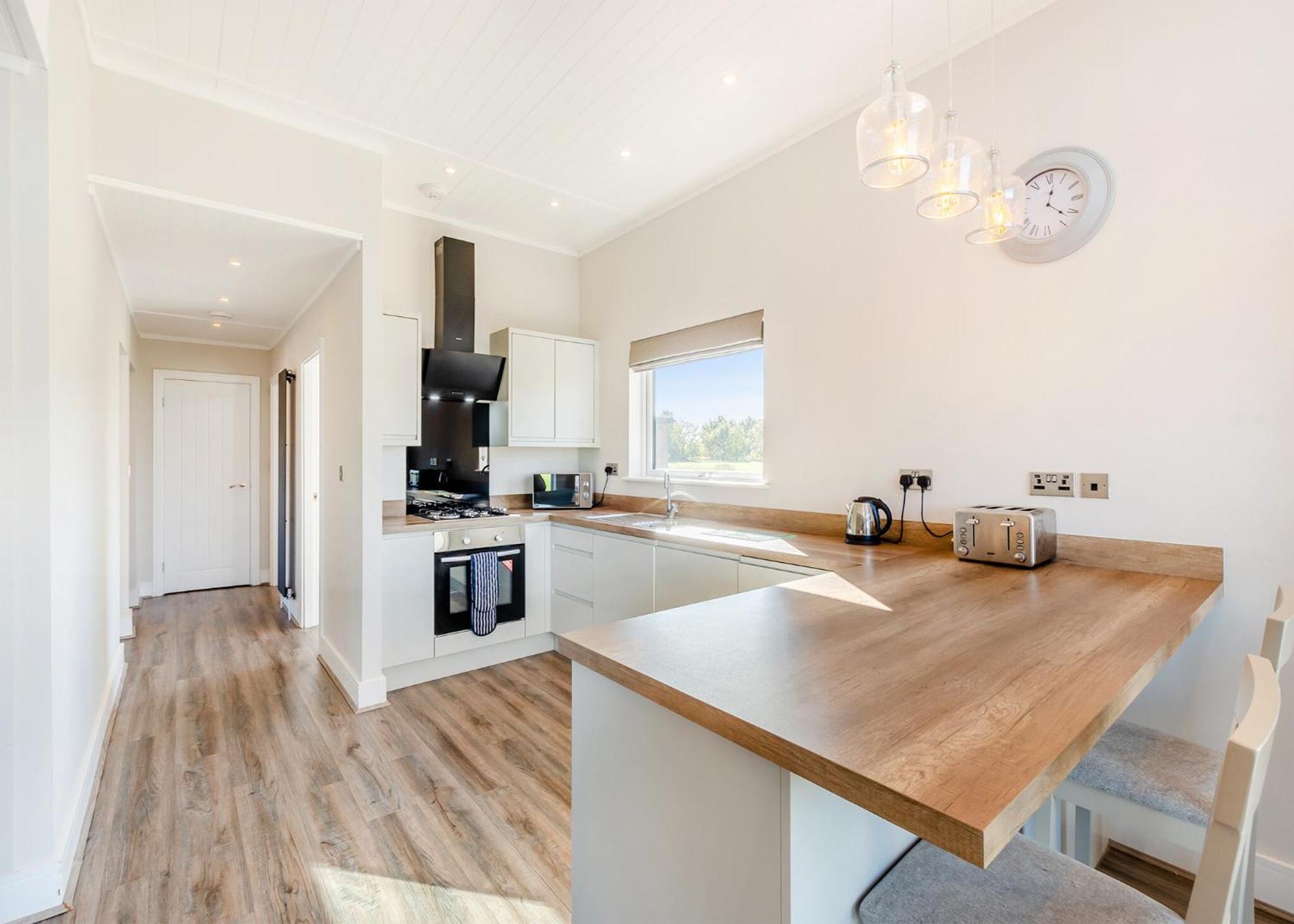 Waterside Hambleton Lakeside Lodges Poulton-le-Fylde Room photo
